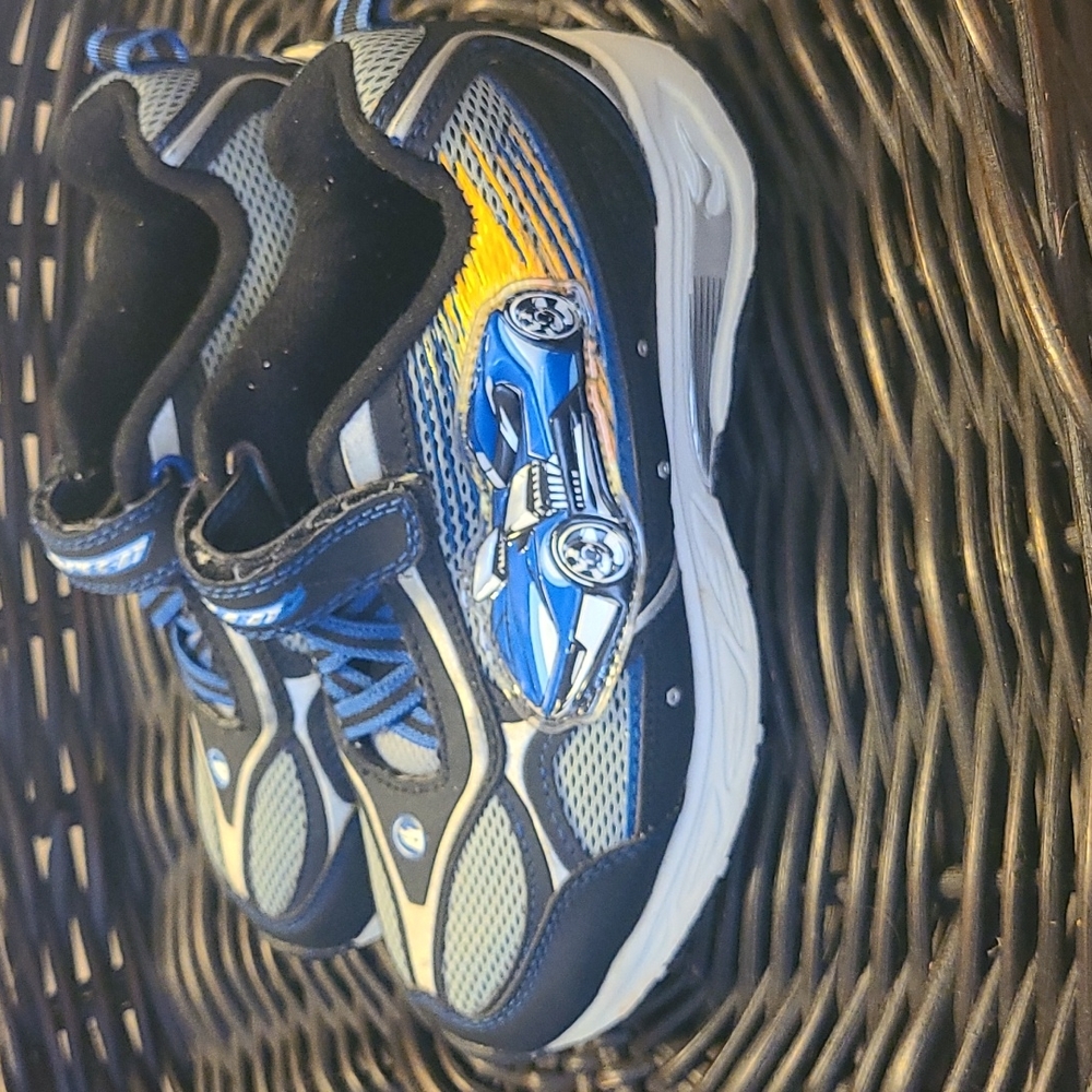 Hot Wheels Velcro shoes